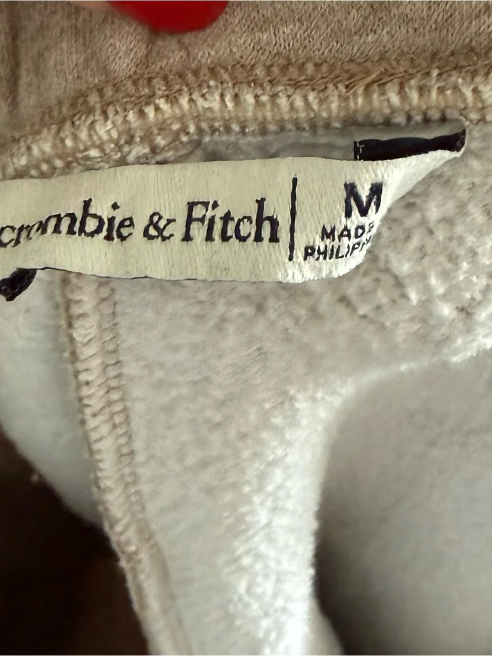 Abercrombie & Fitch light gray